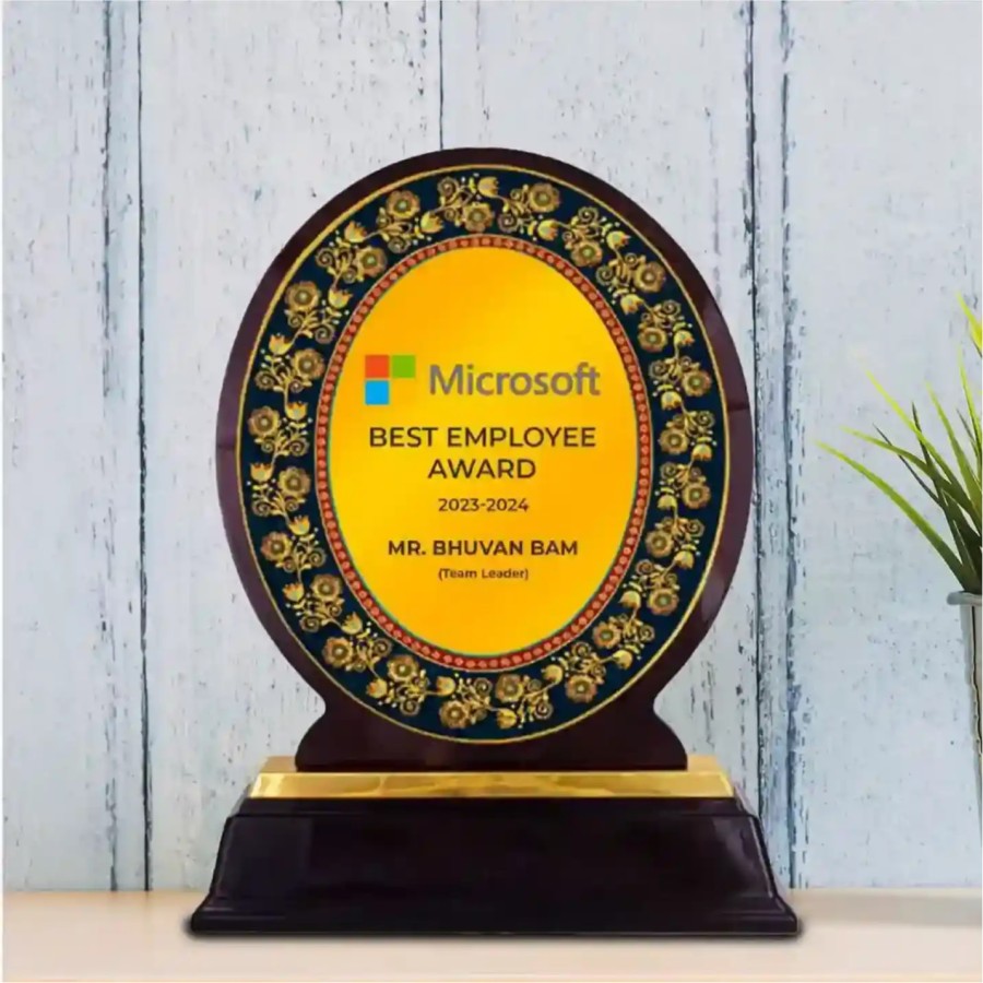 Personalised Corporate Best-quality Oval Trophy ( Size: 29.85 cm)