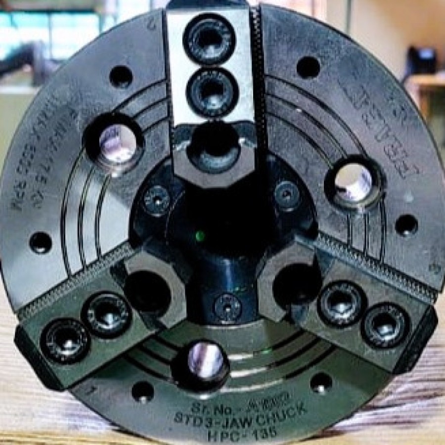 HPC-135-001 Power Chuck