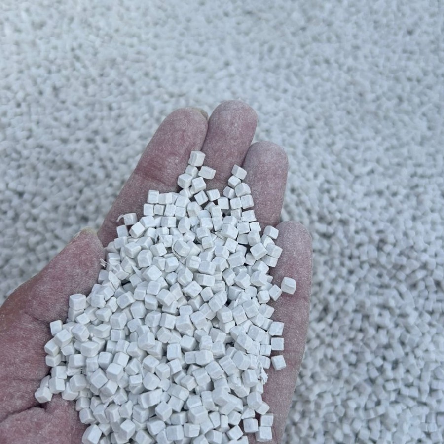PVC White Granules